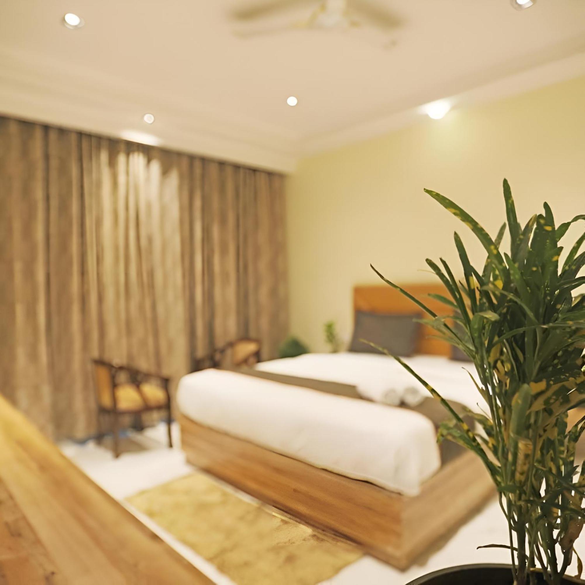 Goodluck House Near Terminal 3 Igi Airport Hotel New Delhi Bagian luar foto